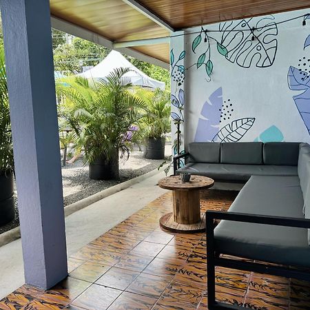 Pura Vibra Hostel La Fortuna Eksteriør billede
