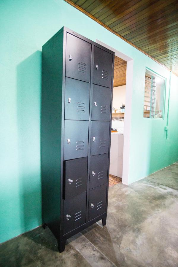 Pura Vibra Hostel La Fortuna Eksteriør billede