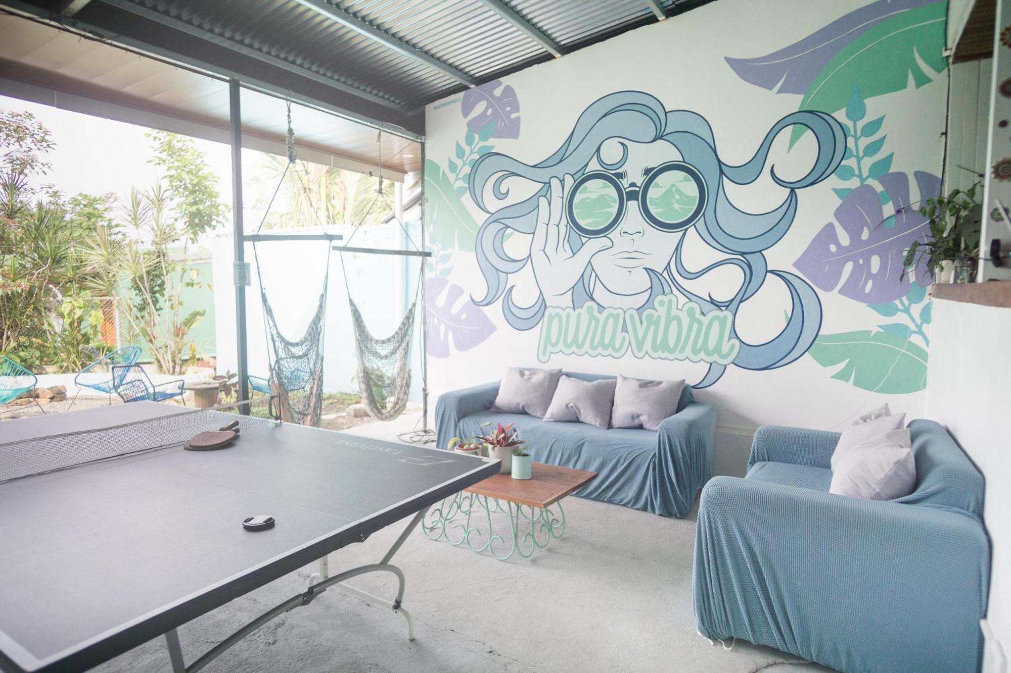 Pura Vibra Hostel La Fortuna Eksteriør billede