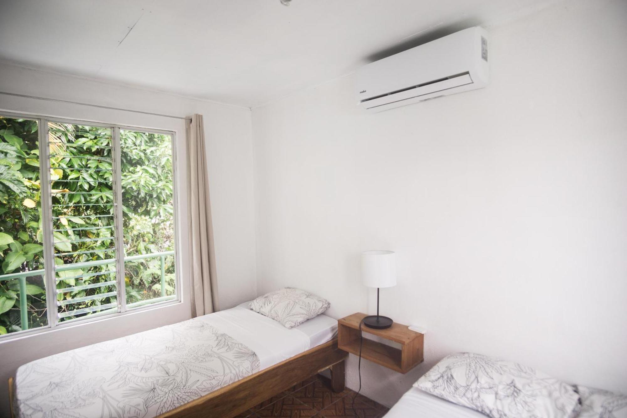 Pura Vibra Hostel La Fortuna Eksteriør billede