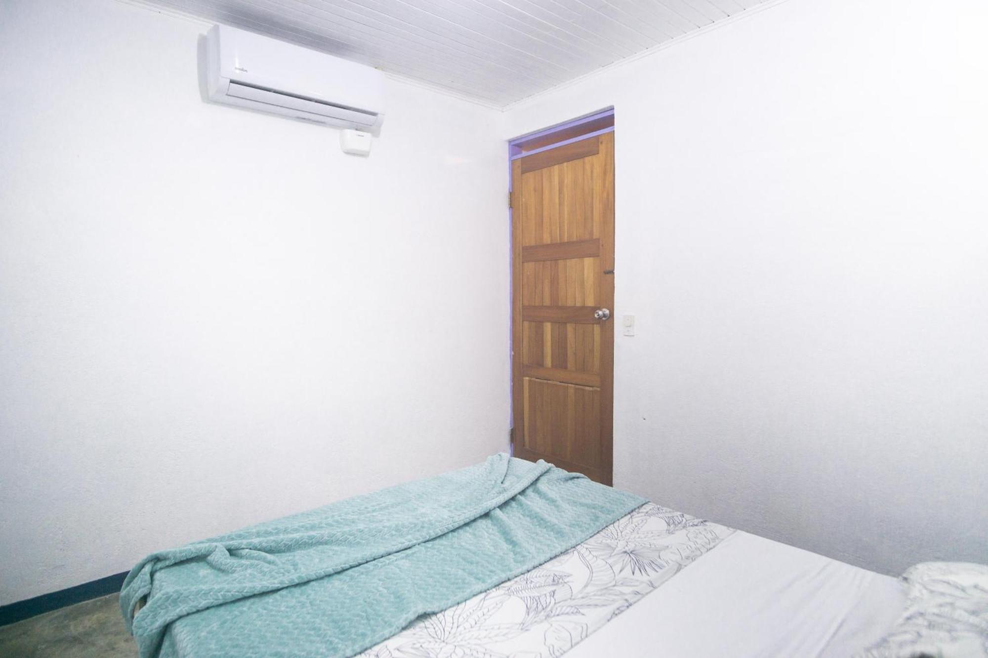Pura Vibra Hostel La Fortuna Værelse billede